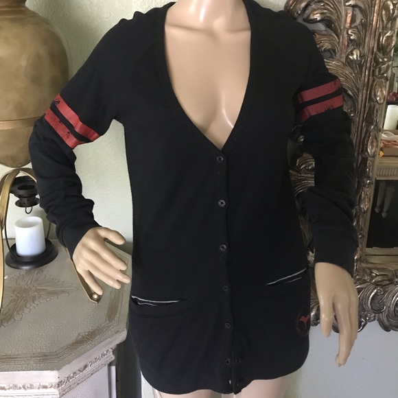 PINK Victoria's Secret Sweaters - 4 for 20$ Pink VS cardigan